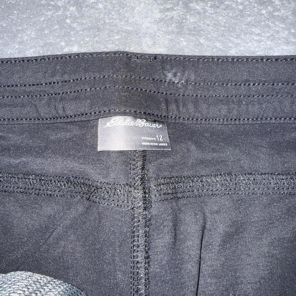 Eddie Bauer Pants Women 12 Black Capri Cargo Casual Hiking Outdoors Casual Basic - Picture 4 of 8